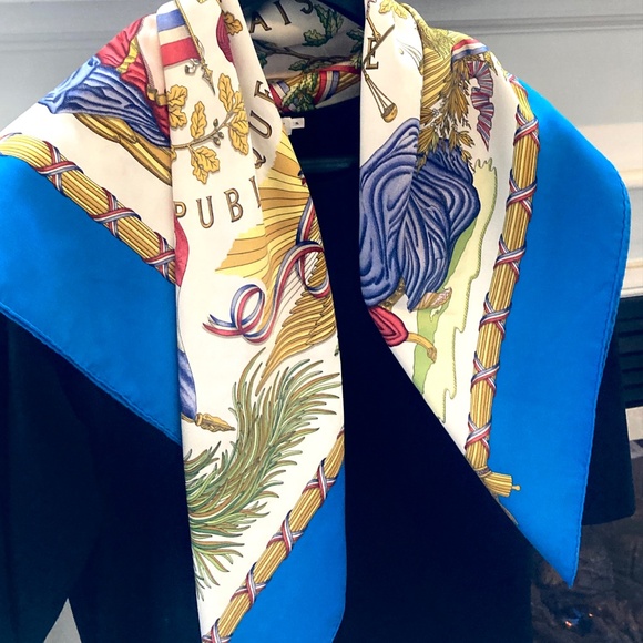1789 French Revolution Hermès silk scarf - Picture 7 of 14